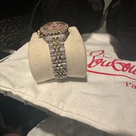 26mm women’s Rolex bust down watch - oyster pearl dial with diamonds bezel - Picture 8 of 16